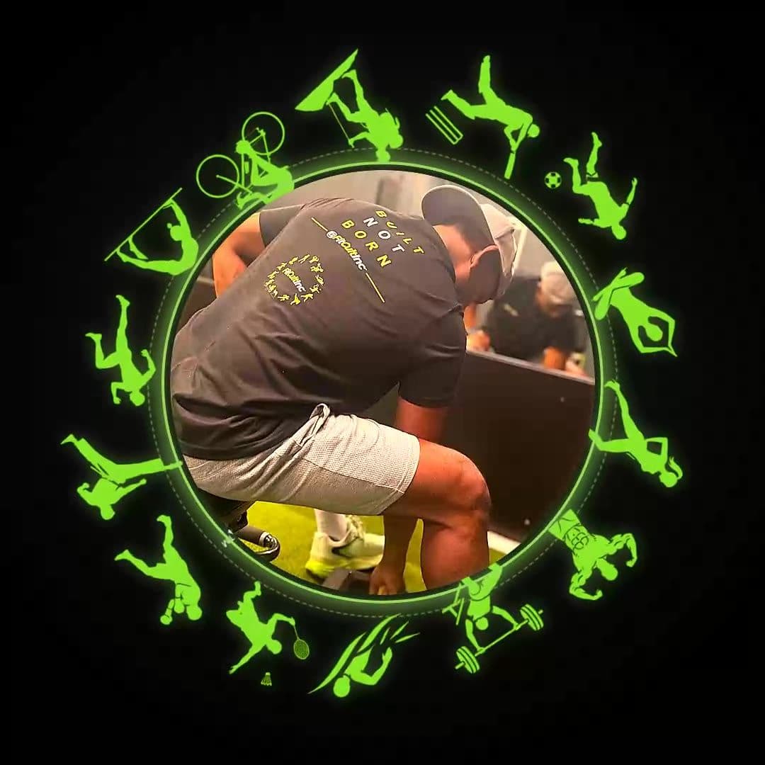 Online Fitness Coaching: What It Includes and Whether It Is Worth It